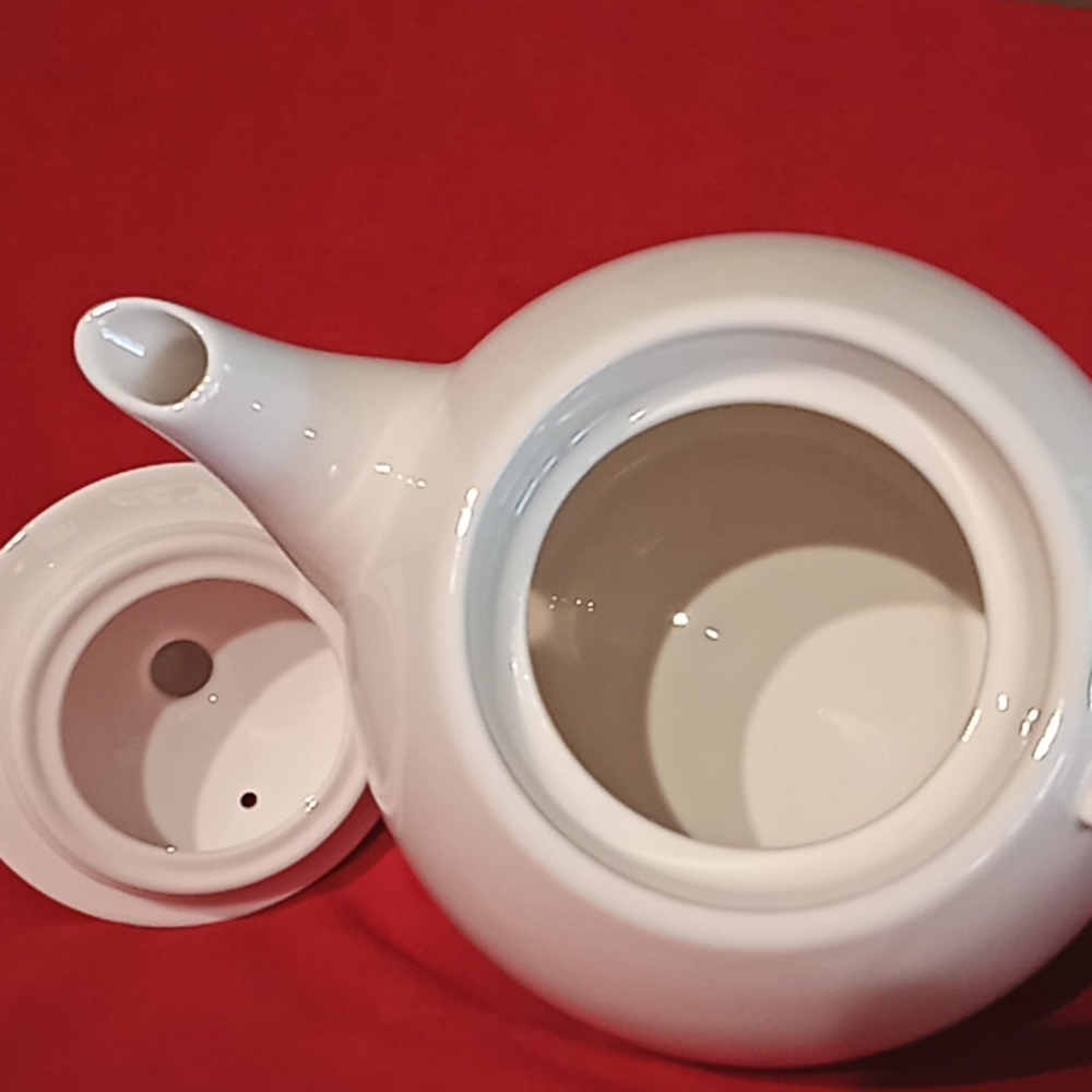 SWEESE Porcelain Tea Pot With Stainless Steel Infuser. 27 oz. Flawless Condition - Picture 10 of 16